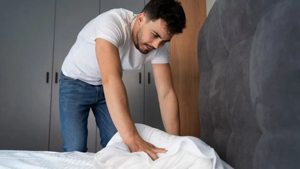 La douche du soir peut changer la fréquence